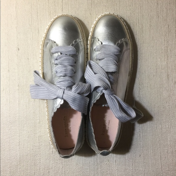 Kate Spade Lena Silver Metallic Sneaker. - Picture 7 of 14